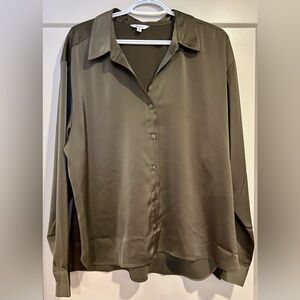 Reitmans Olive Green Casual Button-Down Shirt